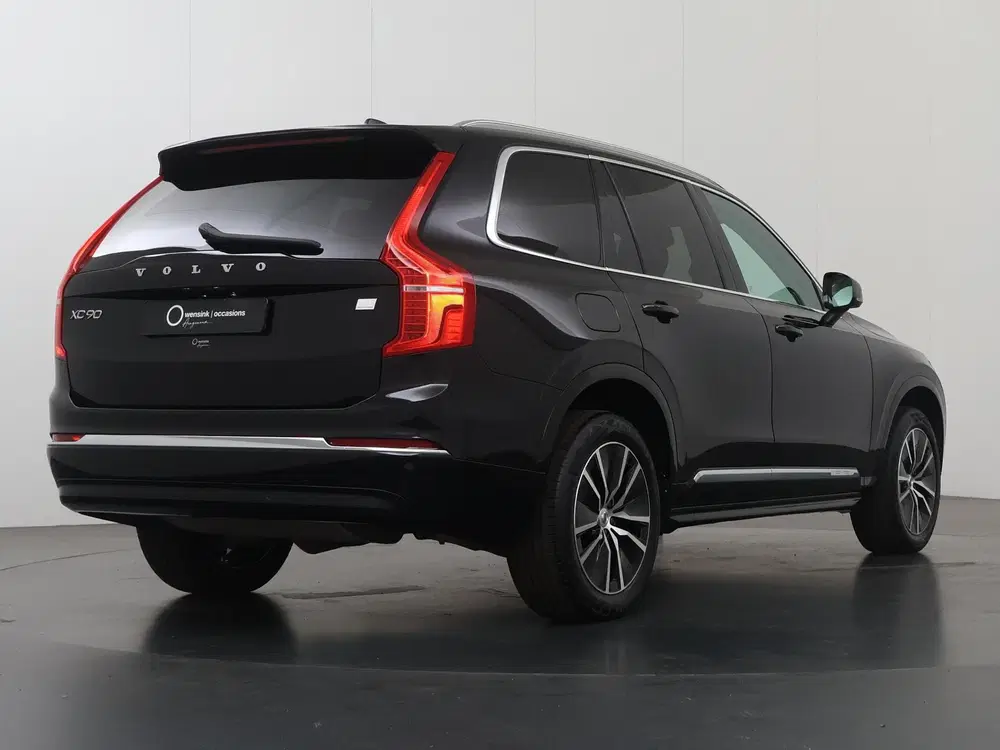 Volvo XC90 2.0 T8 Recharge AWD Core Bright uit 2024, foto 2