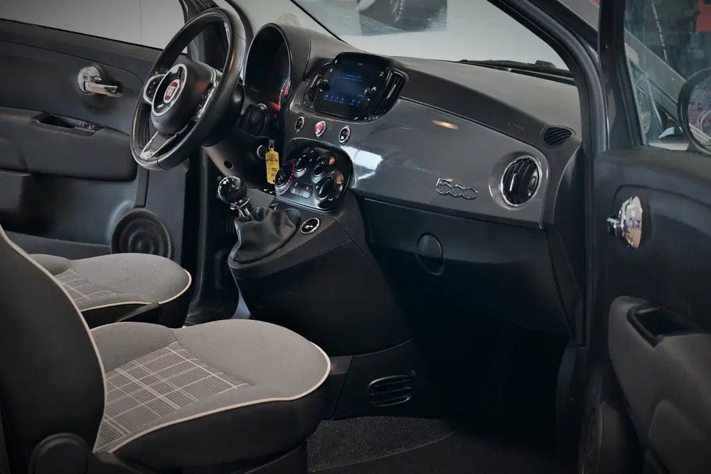 Fiat 500 0.9 TwinAir Turbo Lounge (bj 2019) uit 2019, foto 10