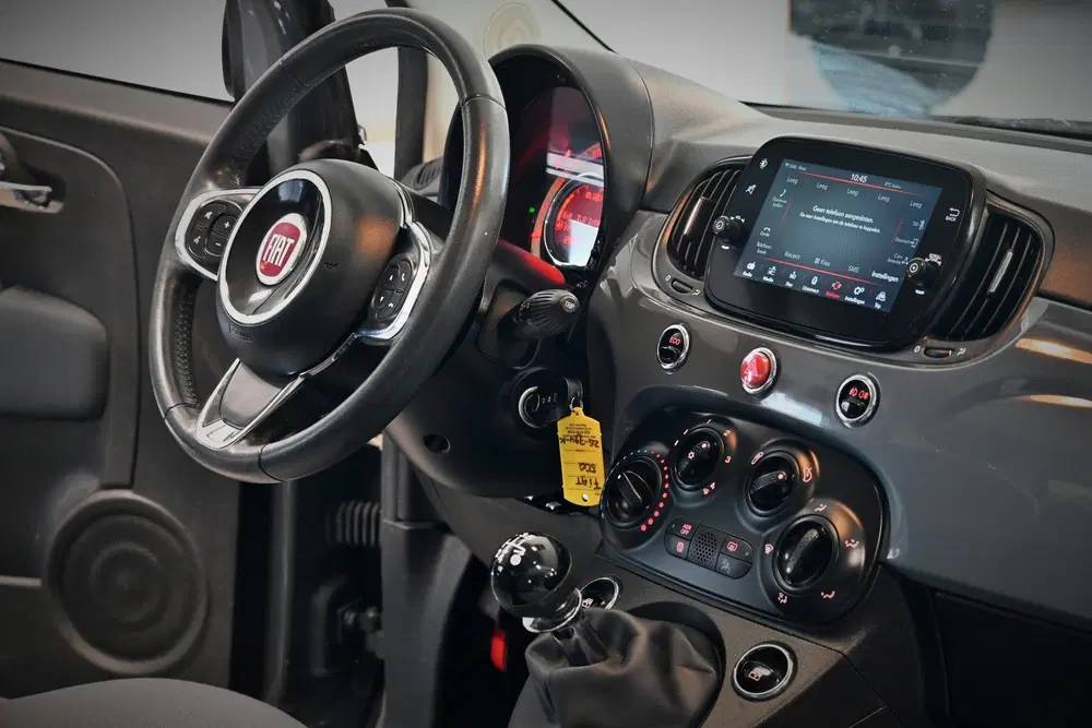 Fiat 500 0.9 TwinAir Turbo Lounge (bj 2019) uit 2019, foto 11