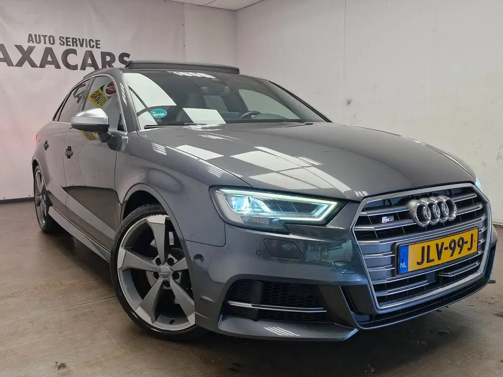 Audi A3 2.0 TFSI S3 Quattro 300 PK uit 2019, foto 3