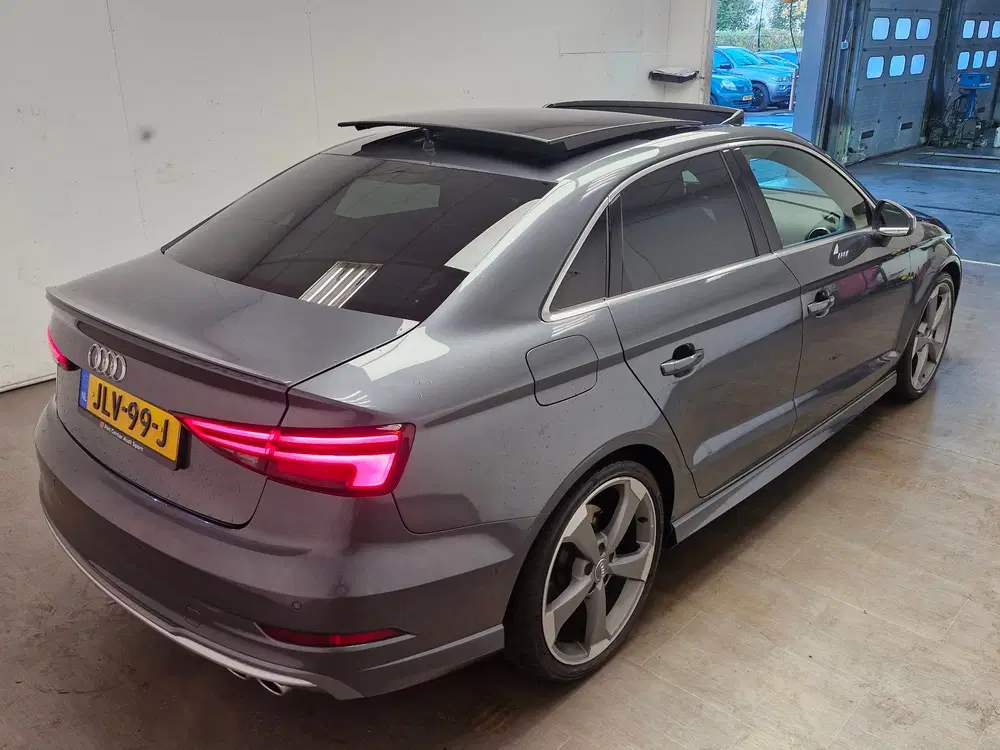 Audi A3 2.0 TFSI S3 Quattro 300 PK uit 2019, foto 6