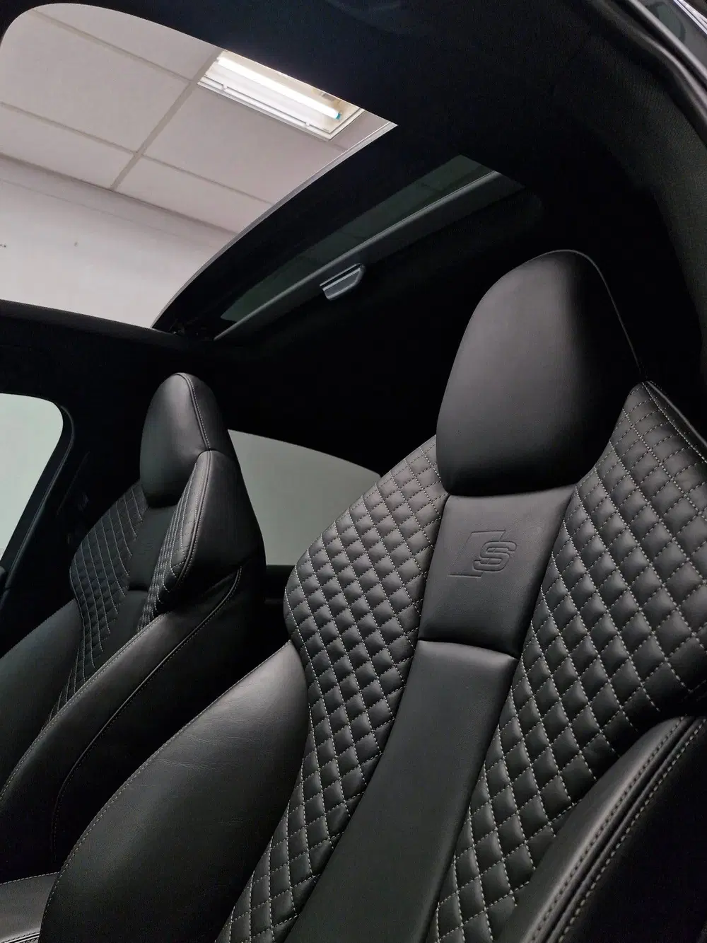 Audi A3 2.0 TFSI S3 Quattro 300 PK uit 2019, foto 9