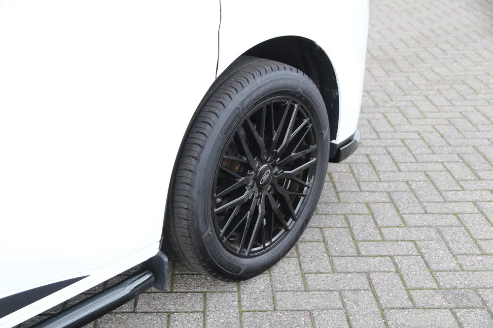 Ford Transit Custom 320 65kWh uit 2025, foto 6