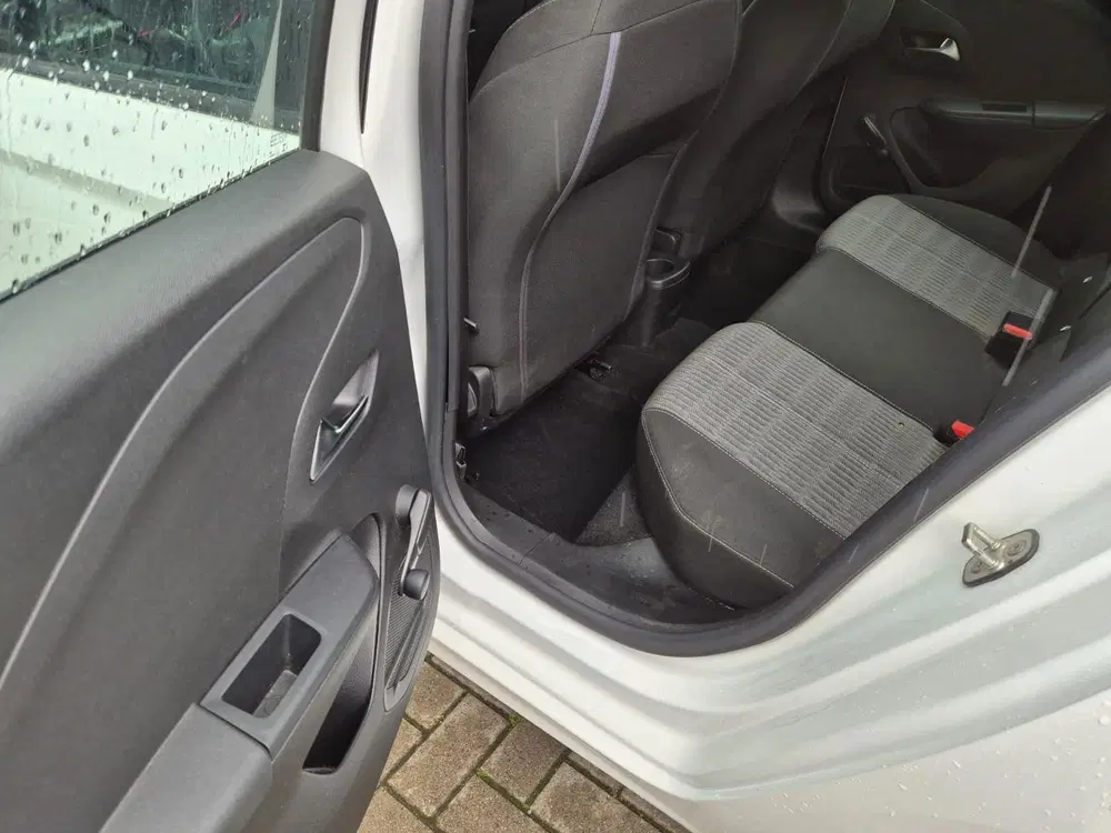 Opel Corsa 1.2 uit 2021, foto 11