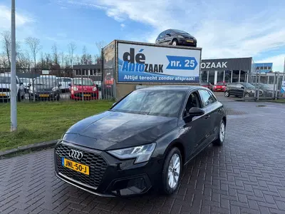 Audi A3 40 TFSI e Edition Incl NAP CarPass uit 2024