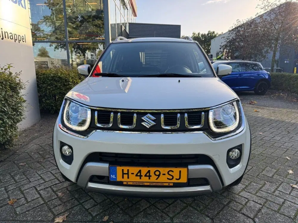 Suzuki Ignis 1.2 Style CVT AUTOMAAT Smart Hybrid Trekha uit 2020, foto 4