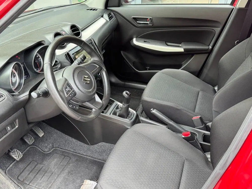 Suzuki Swift 1.0 Select Turbo Boosterjet uit 2020, foto 3