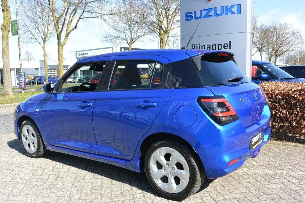 Suzuki Swift 1.2 Select 5-deurs Smart Hybrid uit 2025, foto 4