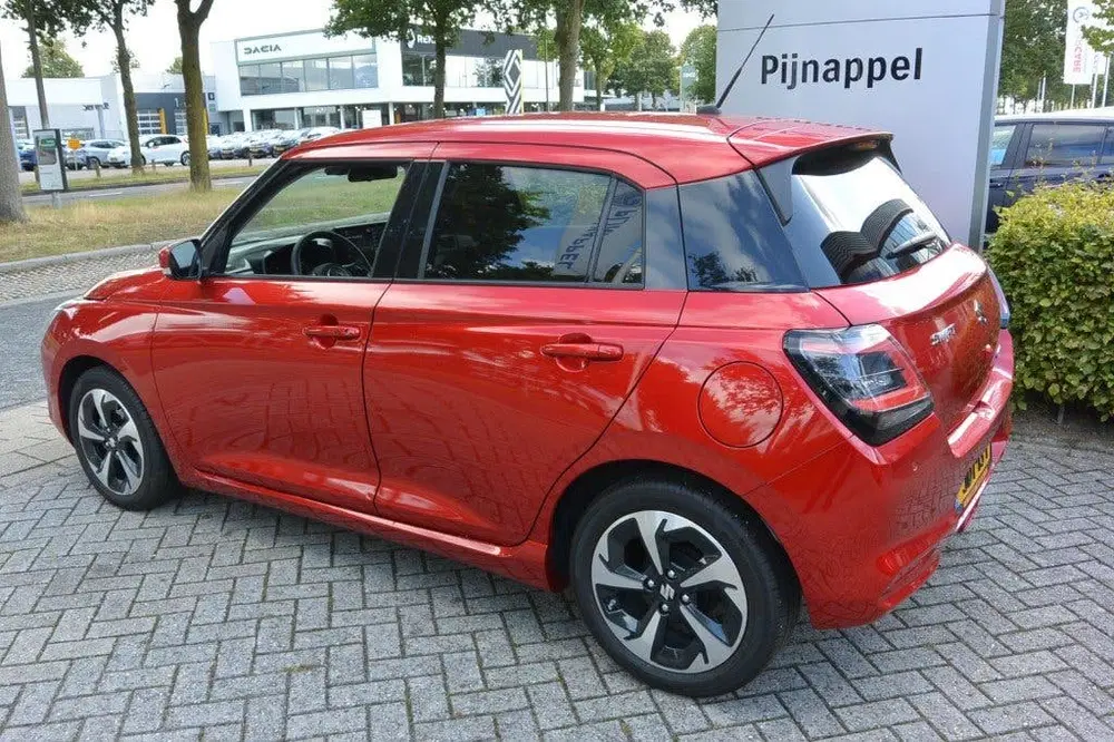 Suzuki Swift 1.2 Style Smart Hybrid 5-deurs uit 2025, foto 5