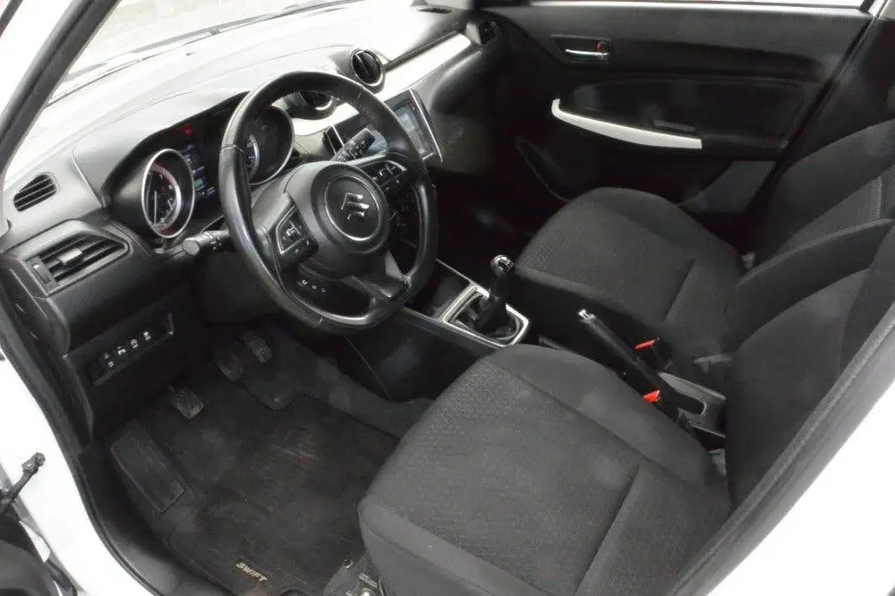Suzuki Swift 1.2 Select Smart Hybrid 5-deurs Cruise con uit 2021, foto 12