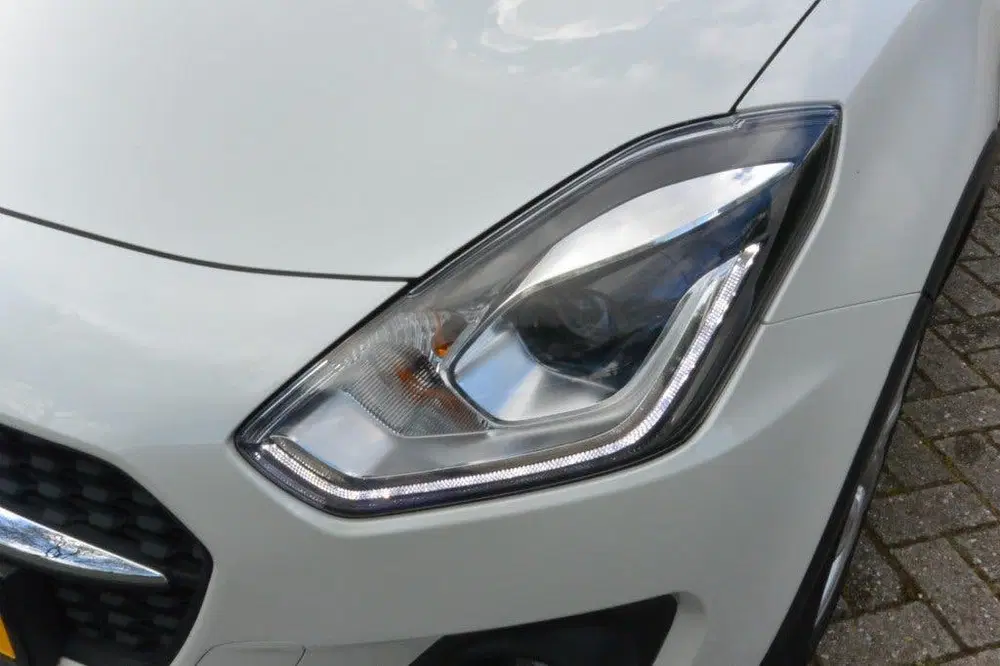 Suzuki Swift 1.2 Select Smart Hybrid 5-deurs Cruise con uit 2021, foto 7