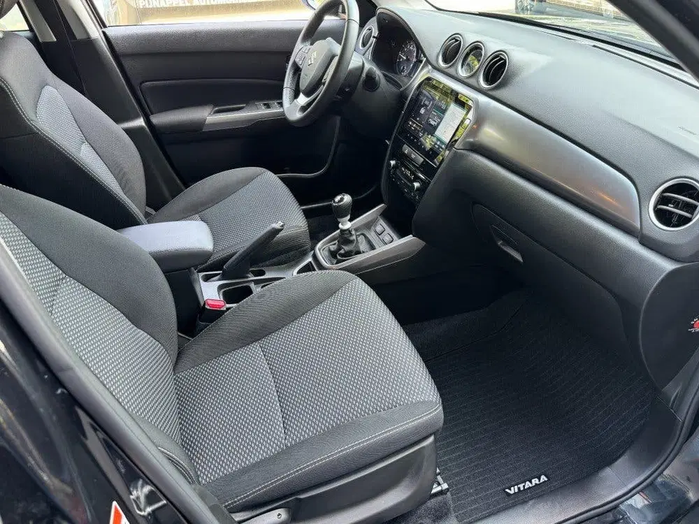 Suzuki Vitara 1.4 Select Smart Hybrid uit 2025, foto 3