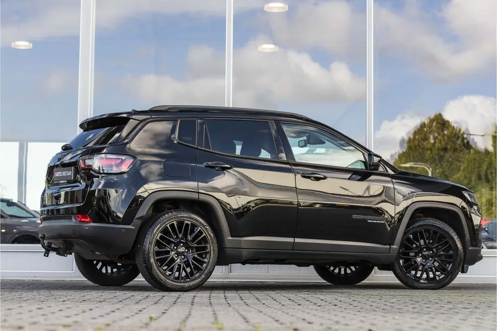 Jeep Compass 1.5T e-Hybrid Upland uit 2023, foto 2