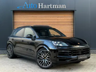 Porsche Cayenne 3.0 E-Hybrid Black Edition MASSAGE uit 2024
