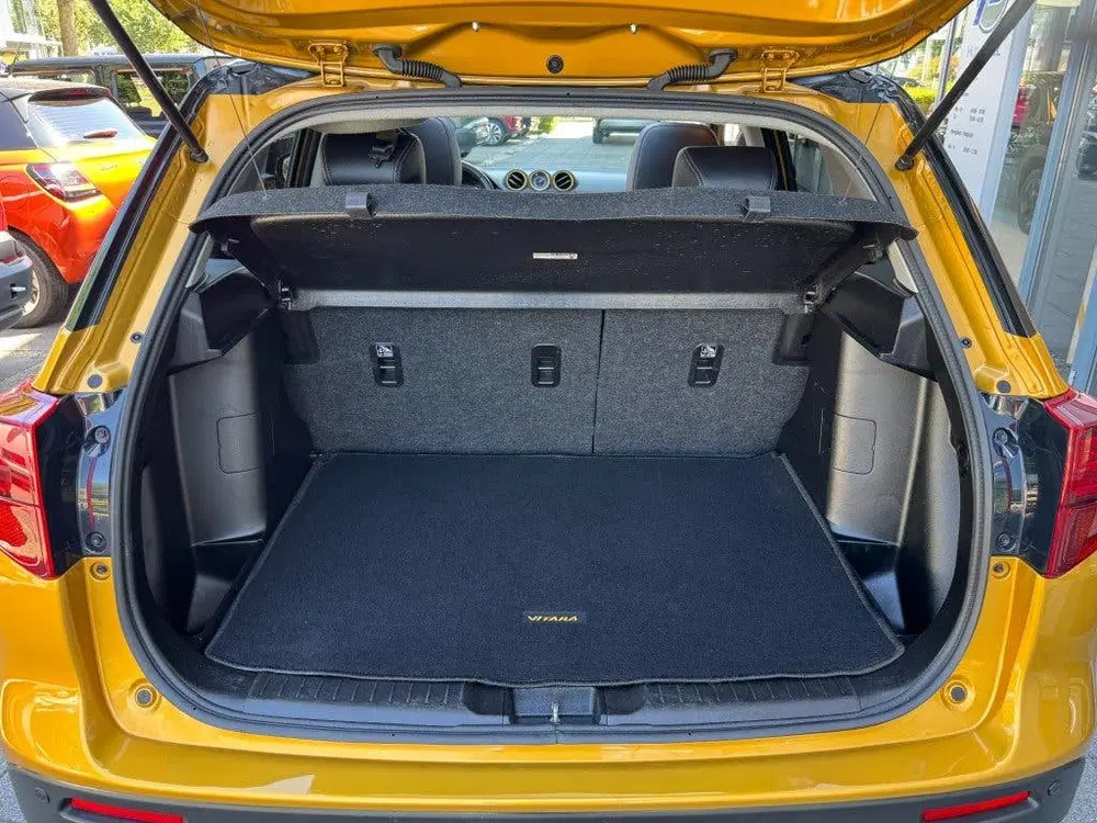 Suzuki Vitara 1.4 Style Smart Hybrid Two-tone uit 2022, foto 15