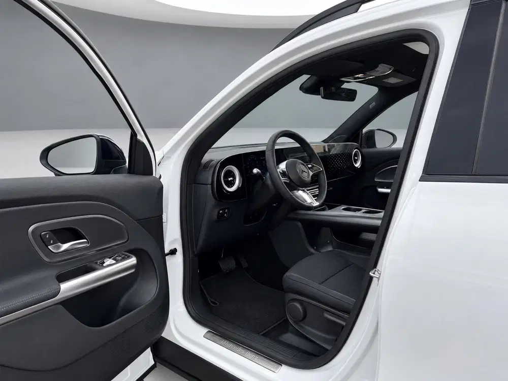 Mercedes-Benz GLB 200 Business Solution uit 2026, foto 11