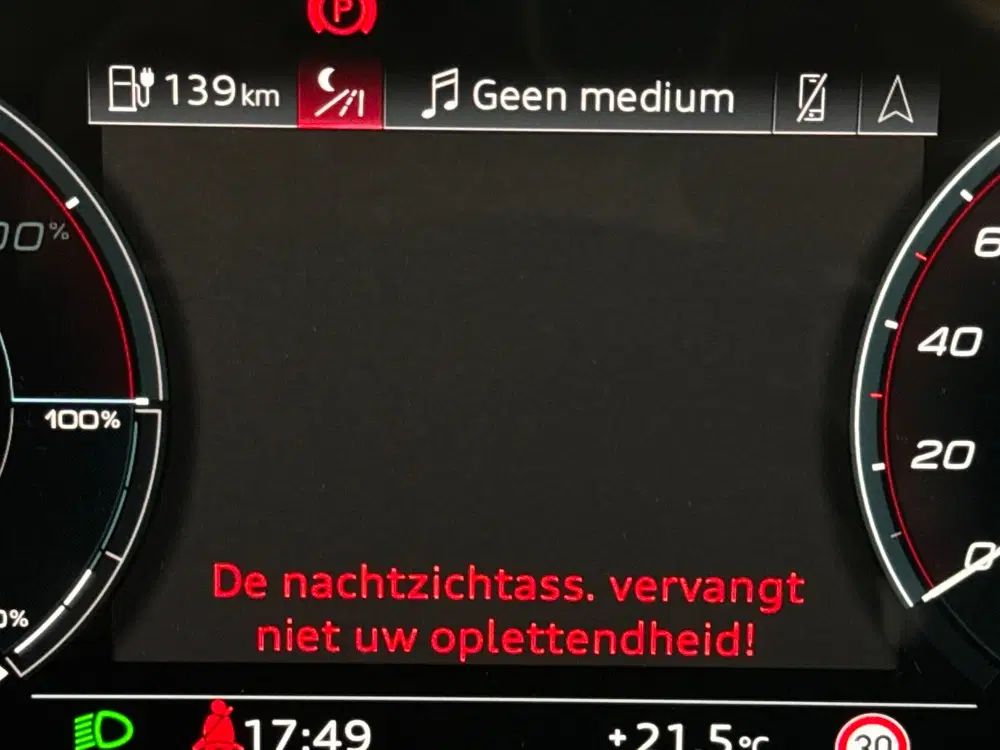 Audi e-tron GT RS 93 kWh Carbon uit 2021, foto 15