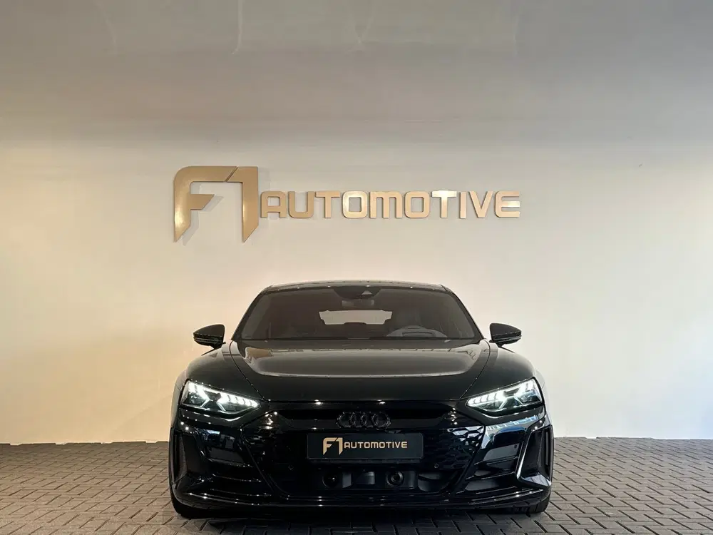 Audi e-tron GT RS 93 kWh Carbon uit 2021, foto 2