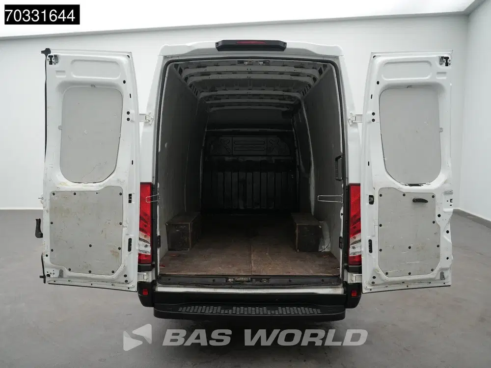 Iveco Daily L2H2 Airco Cruise 3500kg trekgewicht Euro6 uit 2021, foto 9