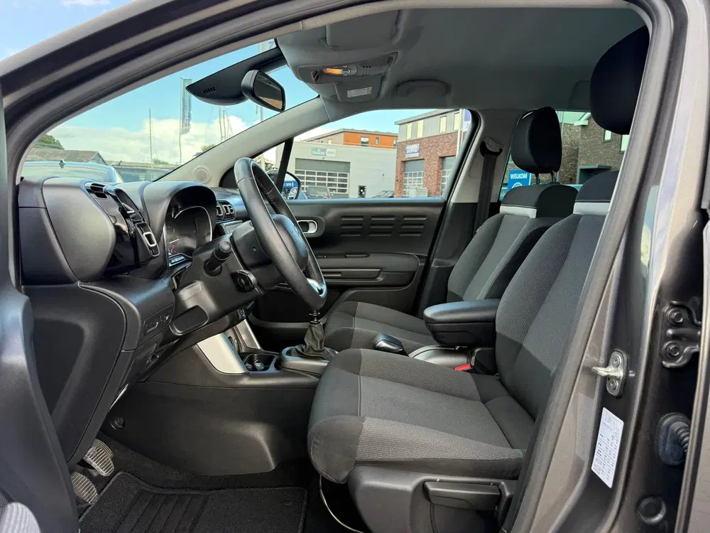 Citroën C3 Aircross Citroen C3 Aircross 1.2 PT 110 S&S SHINE E uit 2020, foto 4