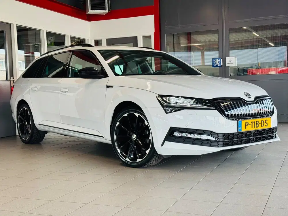 Skoda Superb 1.4 TSI iV Sportline Business*Camera*Stoe uit 2021, foto 7