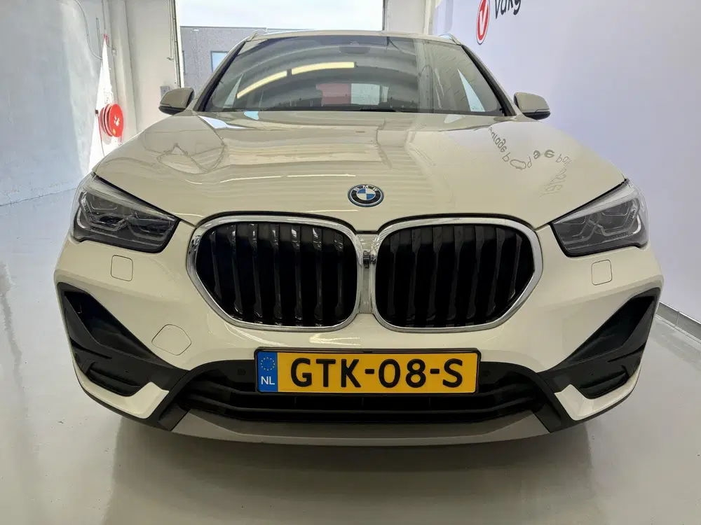 BMW X1 xDrive25e High Executive Carplay uit 2022, foto 9