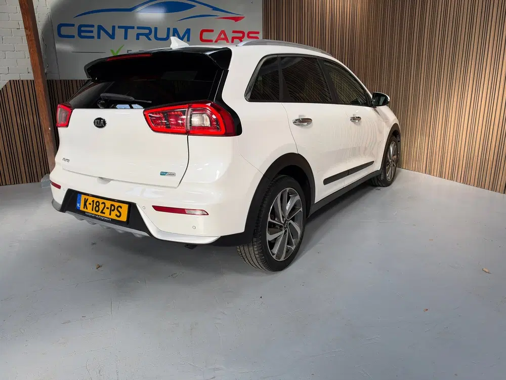 Kia Niro 1.6 GDi Hybrid ExecutiveLine uit 2019, foto 8