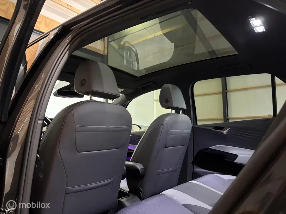 Volkswagen ID.3 First Max 58 kWh SOH 94% Panoramadak 20inc uit 2020, foto 14