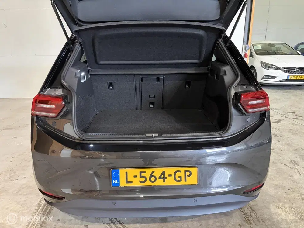 Volkswagen ID.3 First Max 58 kWh SOH 94% Panoramadak 20inc uit 2020, foto 5