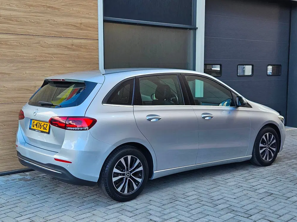 Mercedes-Benz B-Klasse 180 Business Solution Plus Carplay Ca uit 2019, foto 2