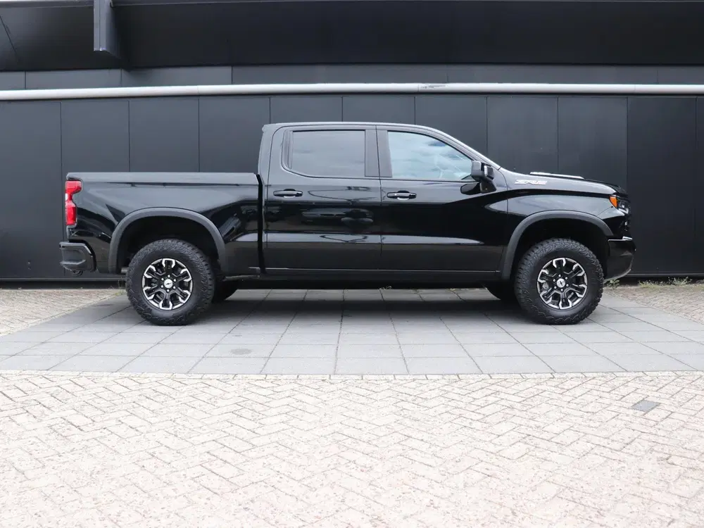 Chevrolet Silverado uit 2024, foto 4