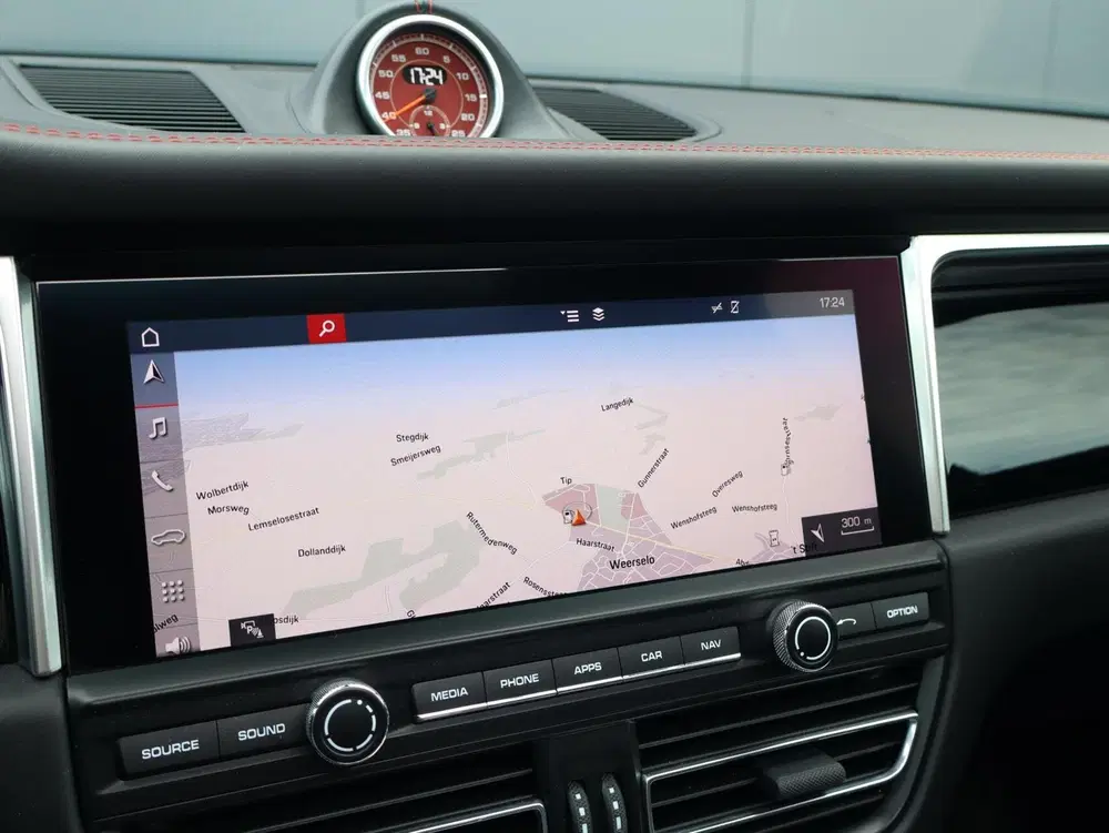 Porsche Macan 2.0 SportDesign uit 2019, foto 7