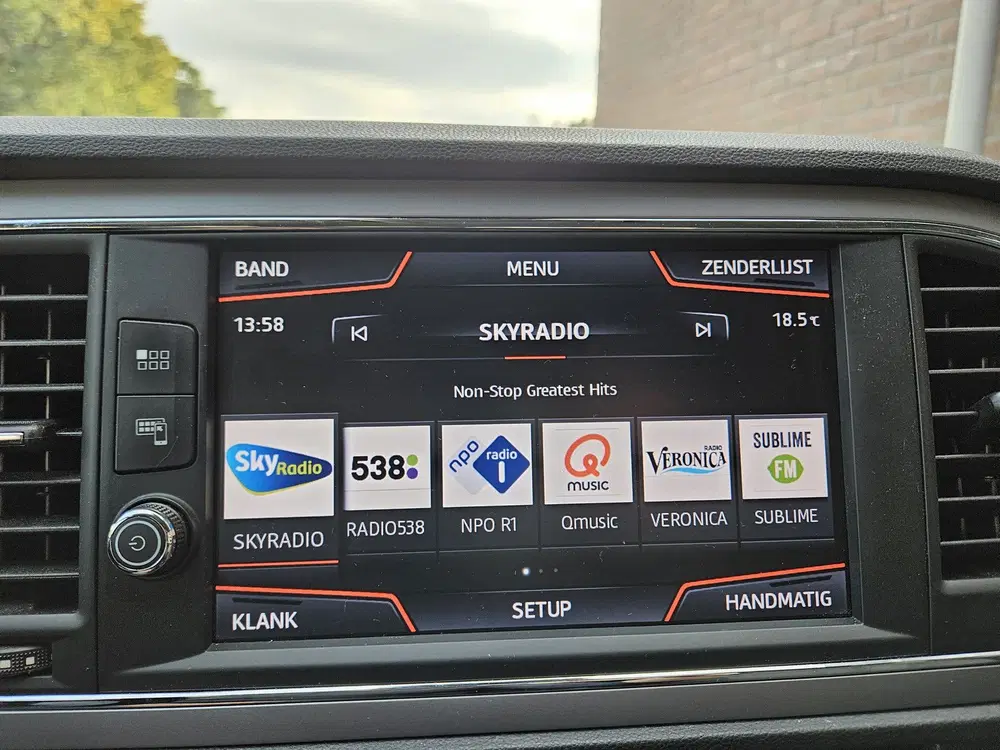 SEAT Leon 1.0 EcoTSI Style Business Intense (bj 2019 uit 2019, foto 9