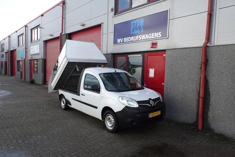 Renault Kangoo 1.5 Blue dCi 95 Comfort Maxi kipper uit 2022, foto 5