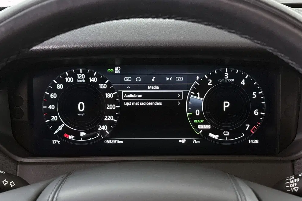 Land Rover Range Rover Velar 2.0 P400e S Panoramadak Stoel+S uit 2022, foto 12