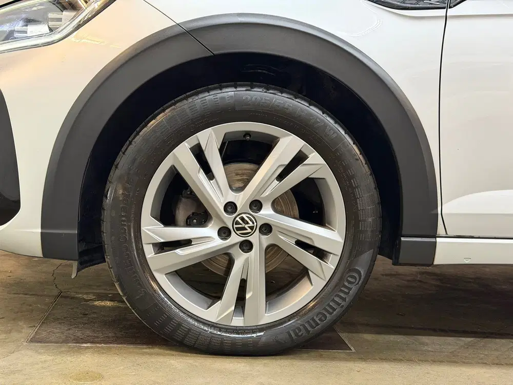 Volkswagen Taigo 1.0 TSI R-Line 2022 DSG IQ-LIGHT PANO CAME uit 2022, foto 2