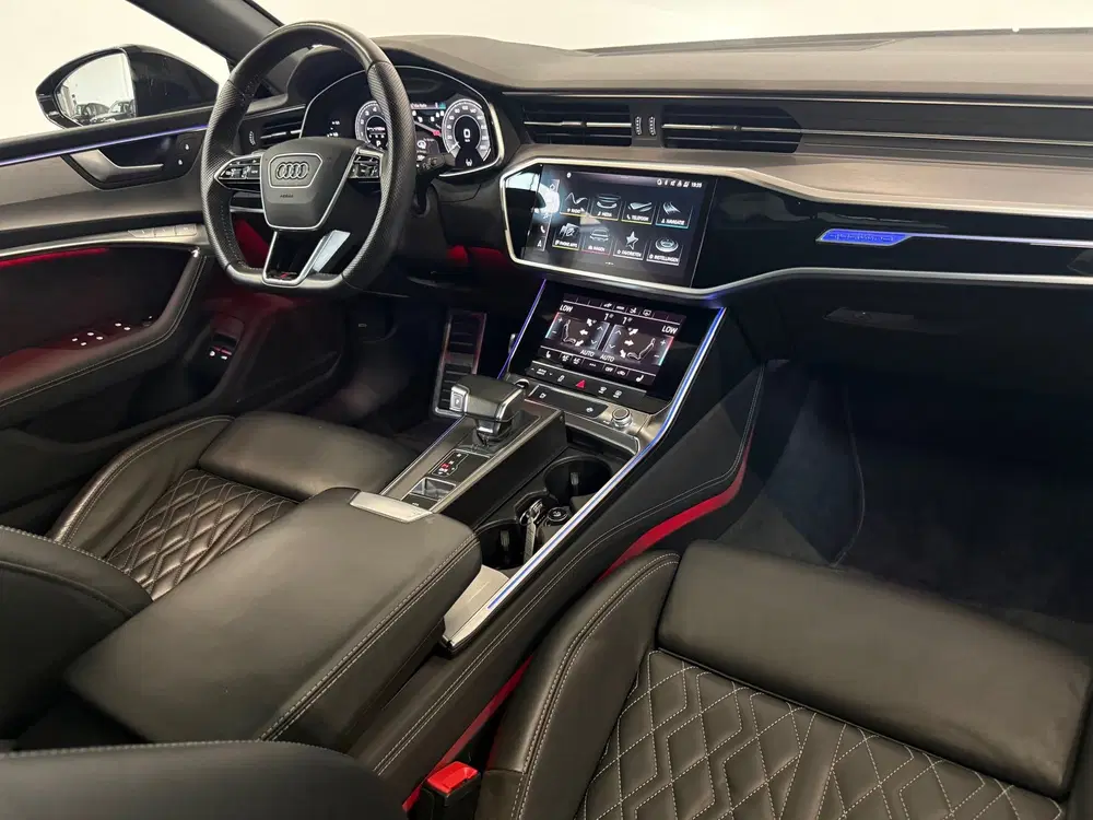 Audi A7 55 TFSI e quattro S7 Competition S line Pa uit 2020, foto 2