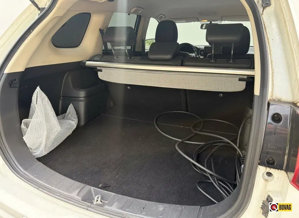 Mitsubishi Outlander 2.4 PHEV Pure+ CARPLAY DODEHOEKDETECTIE uit 2019, foto 7