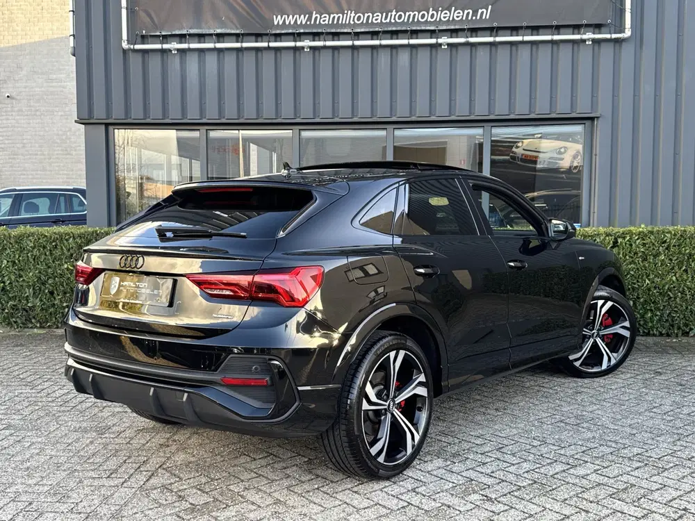 Audi Q3 45 TFSI 230pk Quattro edition one S-Line B uit 2019, foto 2