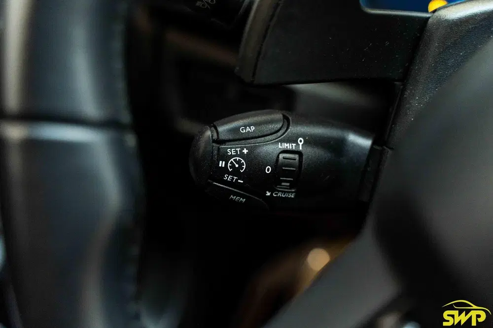 Citroën C5 Aircross Citroen C5 Aircross 1.2 PureTech Shine uit 2020, foto 13