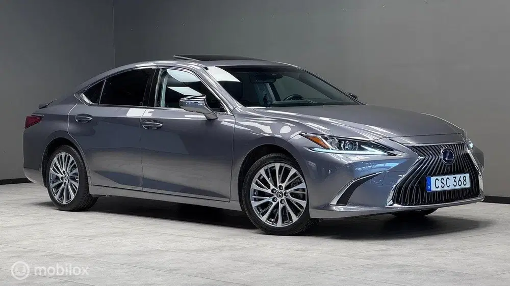 Lexus ES 300h Executive Line uit 2021, foto 4