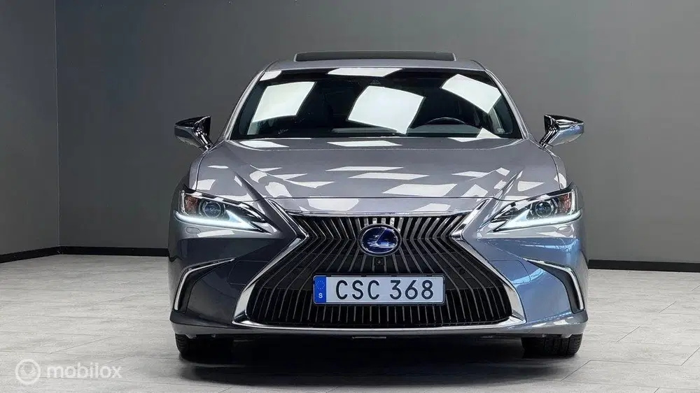 Lexus ES 300h Executive Line uit 2021, foto 6