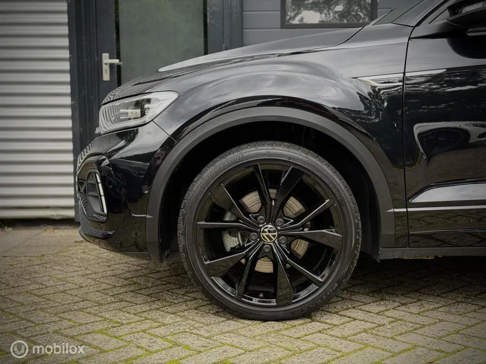 Volkswagen T-Roc 1.5 TSI R-Line uit 2024, foto 9