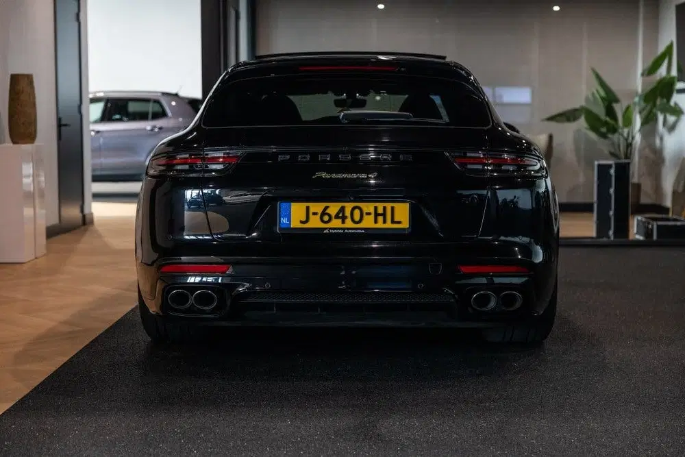 Porsche Panamera Sport Turismo 2.9 4 E-Hybrid uit 2020, foto 11