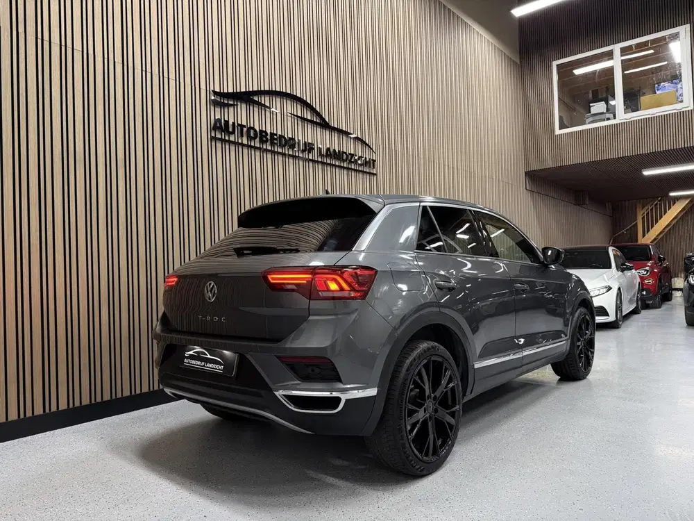 Volkswagen T-Roc 1.5 TSI uit 2020, foto 12
