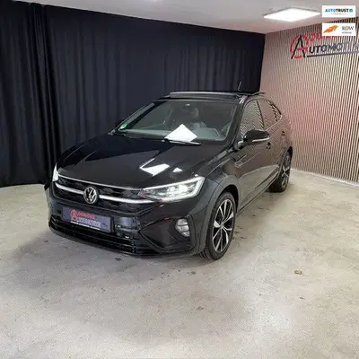 Volkswagen Taigo 1.0 TSI R-Line PANO uit 2022