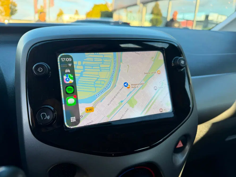 Toyota Aygo 1.0 VVT-i x-play AUTOMAAT uit 2020, foto 3