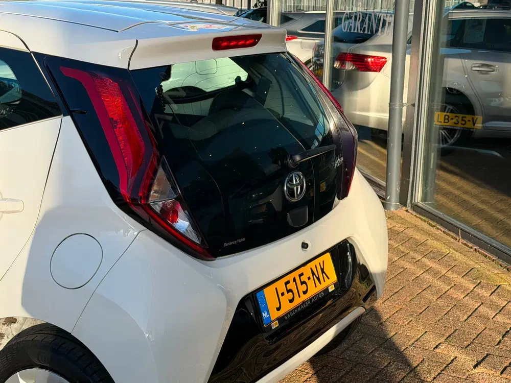 Toyota Aygo 1.0 VVT-i x-play AUTOMAAT uit 2020, foto 9