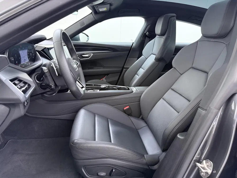 Audi e-tron GT GT 93 kWh NL Auto uit 2022, foto 14