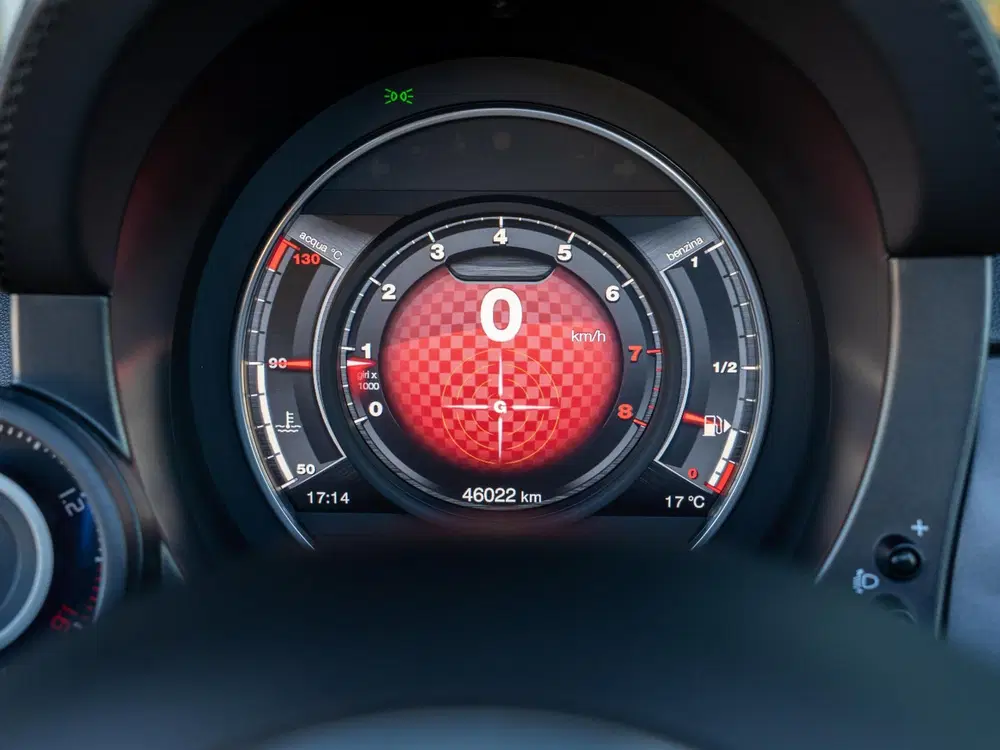 Abarth 595C 1.4 T-Jet 215PK Stage 2 Turismo uit 2022, foto 13